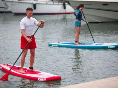 Aqua Jet Pornichet vous propose de louer des Stand-up-Paddles pour vous balader dans la baie de La Baule ! 