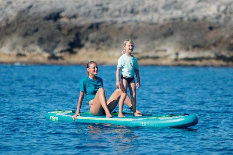 Aqua Jet Pornichet, situé près de Nantes, vous propose des cours de stand up paddle ! 