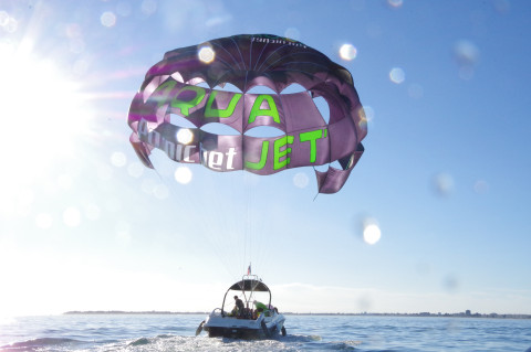 Nouveauté à Pornic : l’activité de vol en parachute ascensionnel avec AQUA JET PORNICHET 